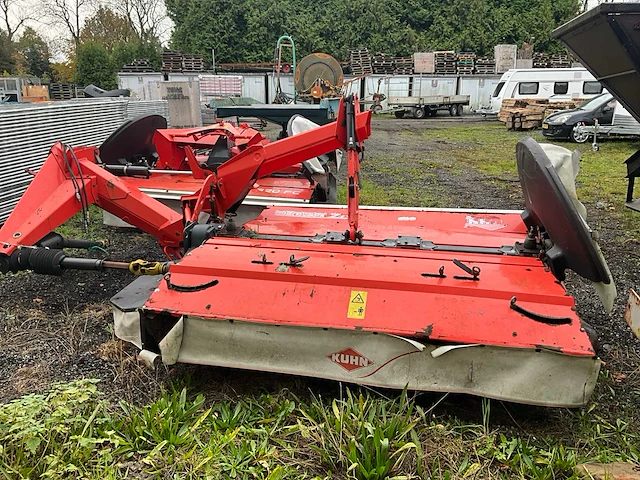 Kuhn - pz 320c & pz 320 fc - maaimachine set - 2010 - afbeelding 24 van  27