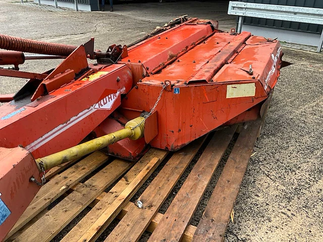 Kuhn fc 240 p schijvenmaaier met kneuzer - afbeelding 3 van  17