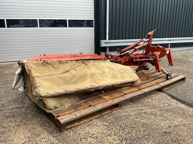 Kuhn fc 240 p schijvenmaaier met kneuzer - afbeelding 11 van  17