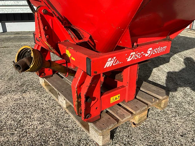 Kuhn mds 701 kunstmeststrooier - afbeelding 7 van  16