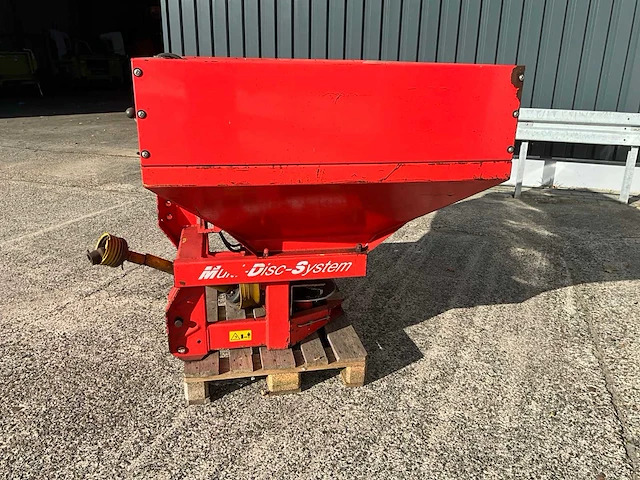 Kuhn mds 701 kunstmeststrooier - afbeelding 12 van  16