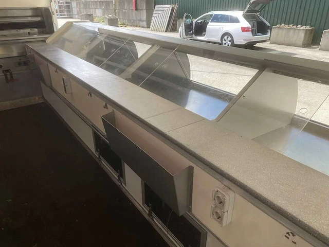 Kuiper - kd 7002 - foodtruck - afbeelding 10 van  61