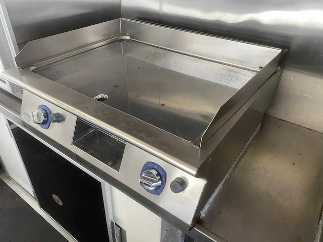 Kuiper - kd 7002 - foodtruck - afbeelding 11 van  61