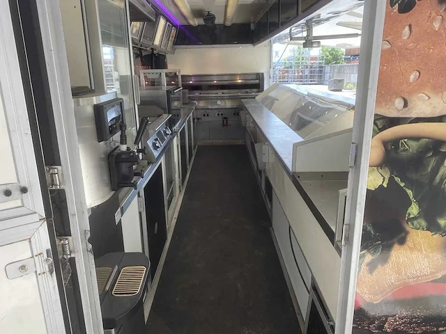 Kuiper - kd 7002 - foodtruck - afbeelding 24 van  61