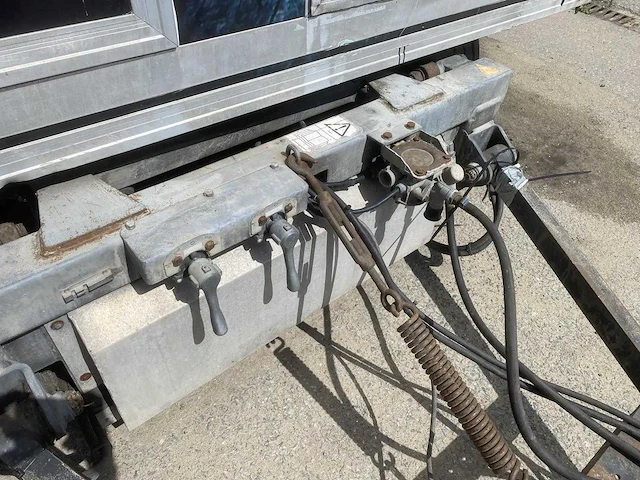 Kuiper - kd 7002 - foodtruck - afbeelding 52 van  61