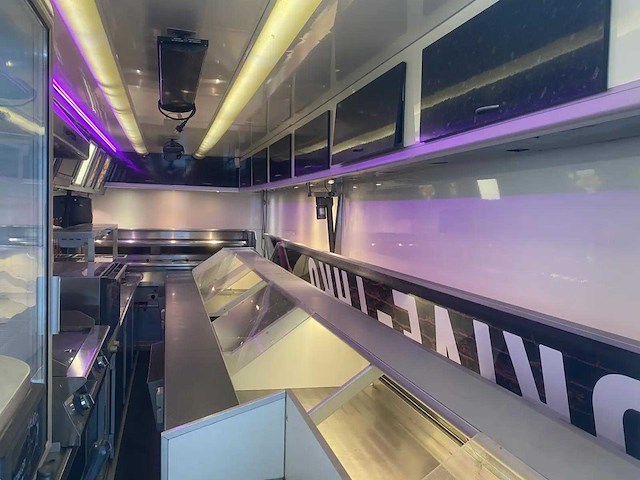 Kuiper - kd 7002 - foodtruck - afbeelding 23 van  62