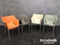 Kuipstoel - philippe starck - afbeelding 1 van  12