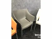 Kuipstoel - philippe starck - afbeelding 7 van  12