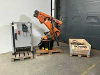Kuka - 2006 - kr 30 ha - uitnamerobot - afbeelding 1 van  12