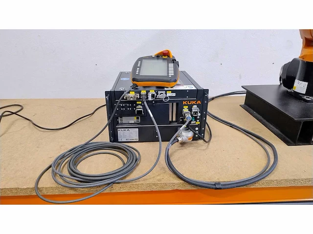 Kuka - 2018 - kr10-1100 sixx agilus - robotarm - afbeelding 5 van  8