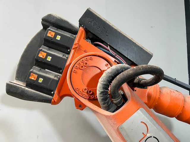 Kuka - kr 150l150sp/2 - uitnamerobot - 2001 - afbeelding 3 van  15