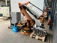 Kuka - (v)kr c2 - uitnamerobot - 2003 - afbeelding 10 van  16