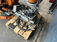 Kuka - (v)kr c2 - uitnamerobot - 2003 - afbeelding 11 van  16
