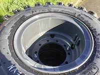 Kumho 10.00-20 graafmachine banden - afbeelding 7 van  10