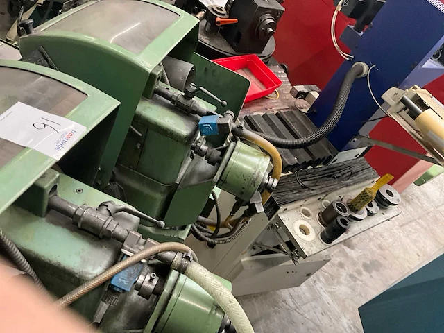 Kummer k20 draaibank met twee assen - afbeelding 9 van  11
