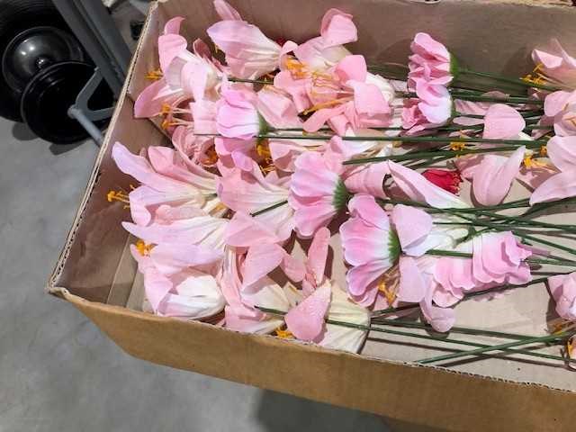 Kunstbloemen 4 dozen - afbeelding 2 van  4