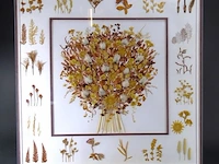 Kunstig van droogbloemen gemaakt kunstwerk - afbeelding 2 van  5