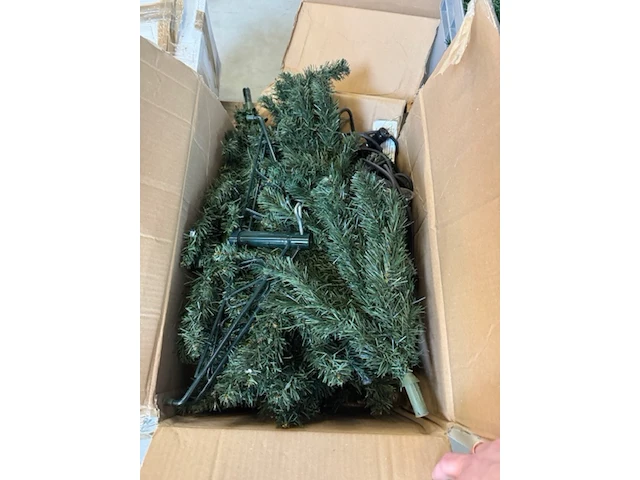 Kunstkerstboom en diverse kerstdecoratie - afbeelding 6 van  6