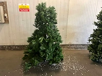 Kunstkerstboom met verlichting (2x) - afbeelding 5 van  7