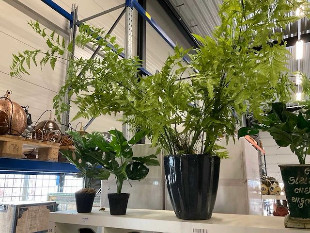 Kunstlanten met pot (8x) - afbeelding 4 van  4