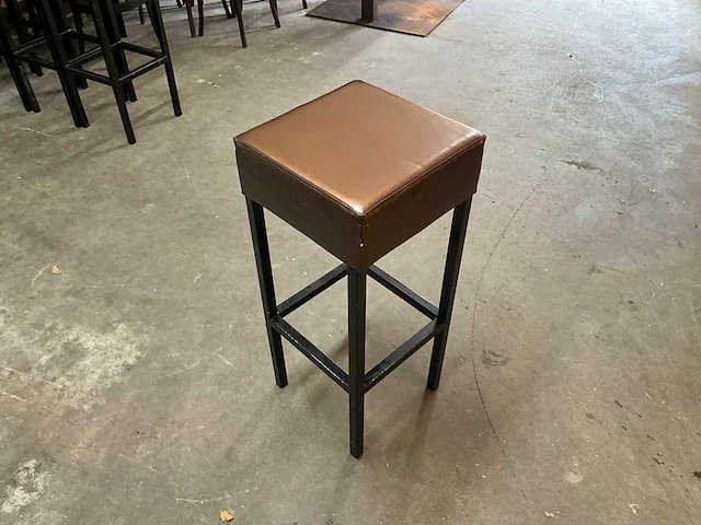 Kunstlederen barkrukken (8x) - afbeelding 3 van  9