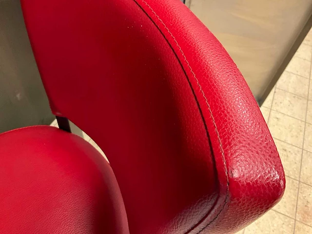 Kunstlederen halfhoge barstoelen (6x) - afbeelding 5 van  6