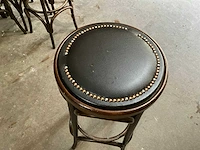 Kunstlederen thonet barkrukken (12x) - afbeelding 4 van  7