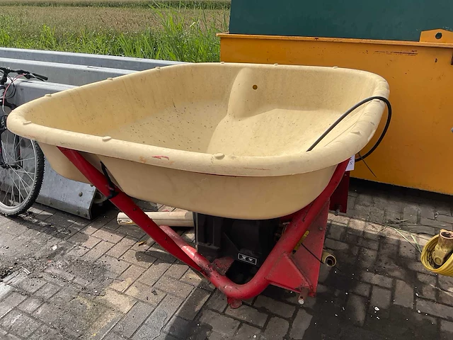 Kunstmeststrooier - afbeelding 1 van  12