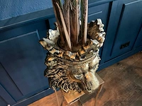 Kunstpalm in leeuwenpot - afbeelding 5 van  10