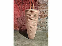 Kunstplant in designvaas - afbeelding 5 van  6