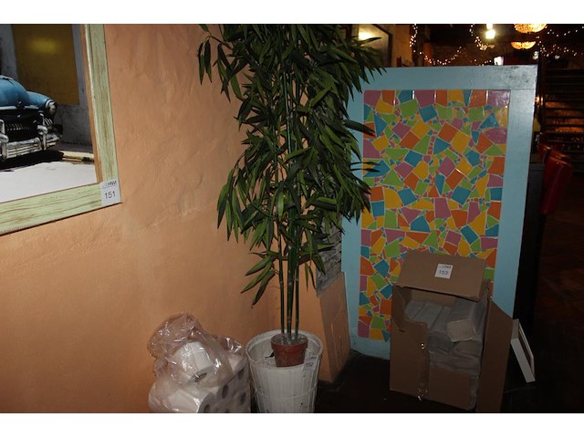 Kunstplant in pot hoogte 190 cm. - afbeelding 1 van  2