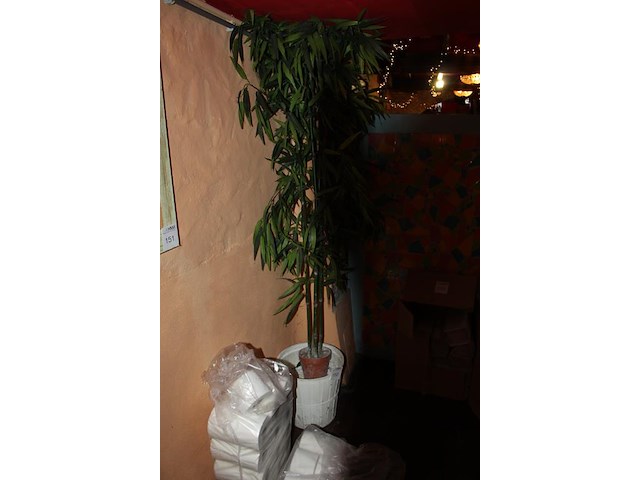 Kunstplant in pot hoogte 190 cm. - afbeelding 2 van  2