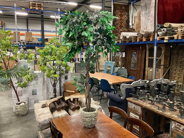 Kunstplant met pot - afbeelding 1 van  2