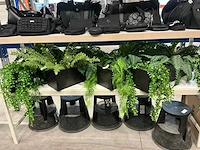 Kunstplanten met bakken (4x) - afbeelding 1 van  3
