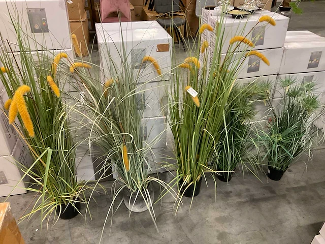 Kunstplanten met pot (5x) - afbeelding 1 van  3