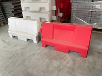 Kunststof barrier (55x) - afbeelding 1 van  6