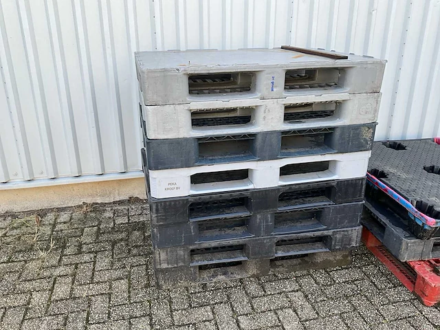Kunststof euro pallets (8x) - afbeelding 3 van  5