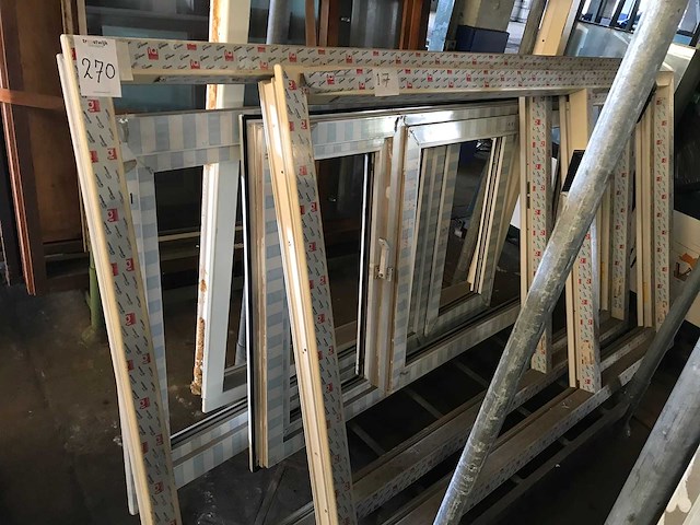 Kunststof kozijnen (4x) - afbeelding 1 van  2