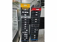 Kunststof krat (32x) - afbeelding 2 van  3