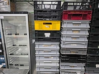 Kunststof krat (32x) - afbeelding 1 van  3