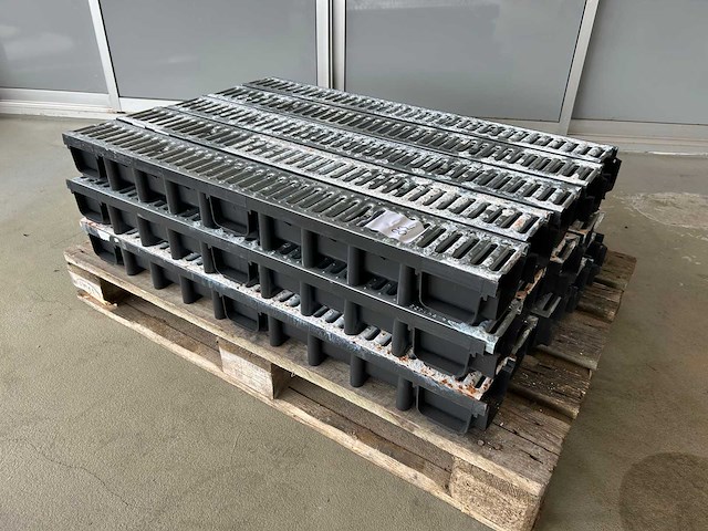 Kunststof lijngoot (16x) - afbeelding 1 van  4