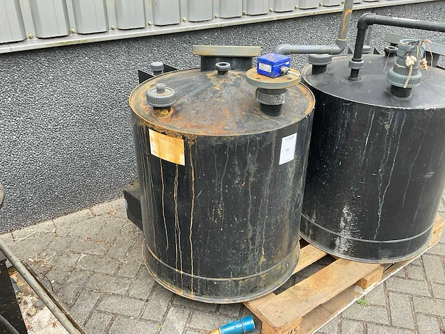 Kunststof opslagtank (2x) - afbeelding 4 van  6