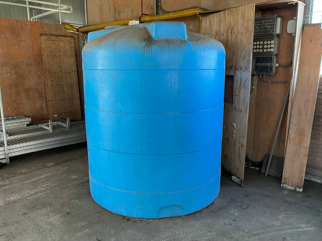Kunststof opslagtank 5000 liter - afbeelding 1 van  13