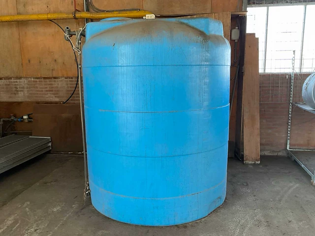 Kunststof opslagtank 5000 liter - afbeelding 6 van  13