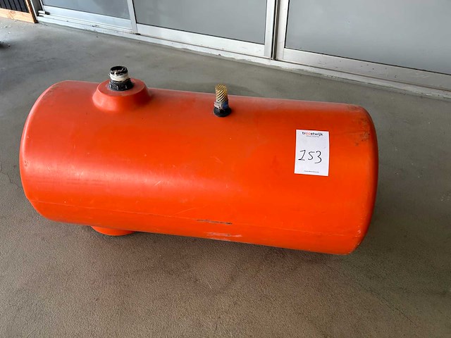 Kunststof opslagtank - afbeelding 1 van  3