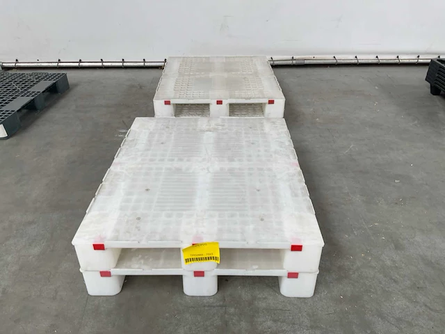 Kunststof pallet (4x) - afbeelding 2 van  7