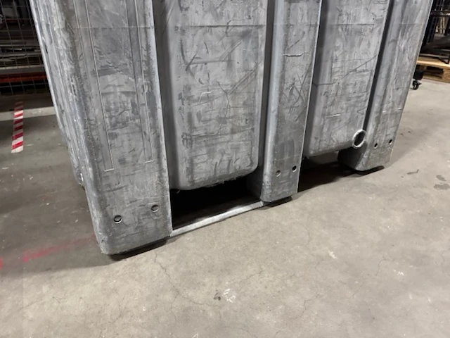 Kunststof pallet box grijs - afbeelding 3 van  4
