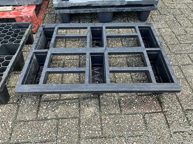 Kunststof pallets (7x) - afbeelding 6 van  6