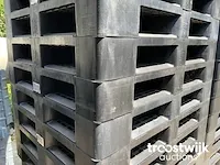 Kunststof pallets - afbeelding 3 van  3
