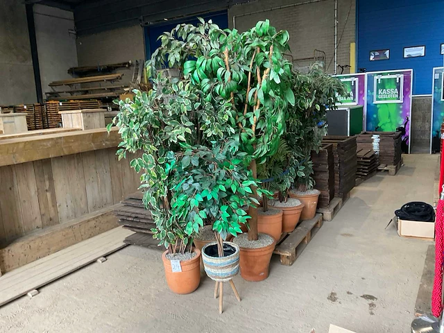 Kunststof plant in pot (10x) - afbeelding 1 van  4